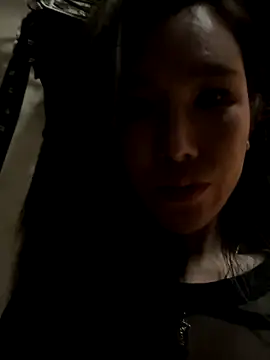 Manson13333 naked in live sex video chat
