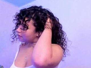 Maya-house on webcam for live free nude chat now