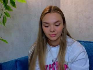 Ur Rinn on webcam for live free nude chat now
