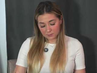 ZinaHagaman on webcam for live free nude chat now