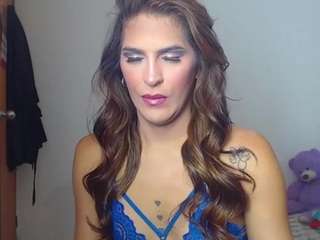 aprilbrunette on webcam for live free nude chat now