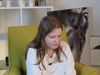 ErnestinaMccanse on webcam for live free nude chat now