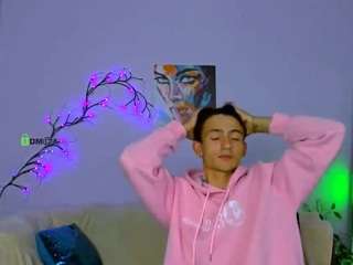 kael-nox1 on webcam for live free nude chat now