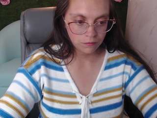 kit-fox-a on webcam for live free nude chat now
