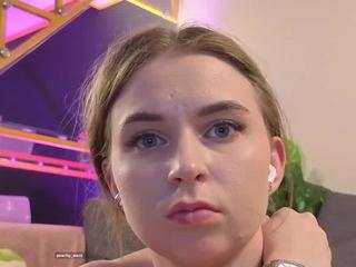 leia-pixie on webcam for live free nude chat now