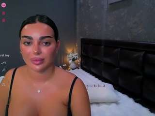 leylaa on webcam for live free nude chat now