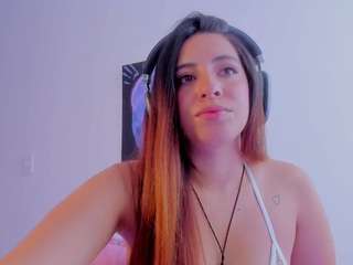 Meganthomson on webcam for live free nude chat now