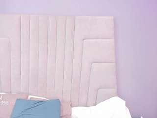 MiaSmithx on webcam for live free nude chat now