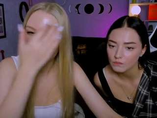 victoria-pretty on webcam for live free nude chat now