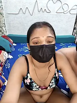 Aahanaaa naked in live sex video chat