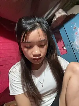 beobeo_2xx naked in live sex video chat