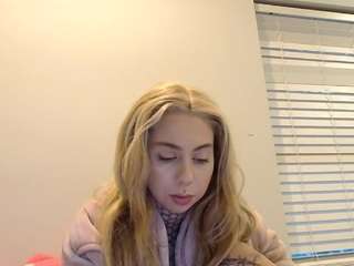 Bunnybambina on webcam for live free nude chat now