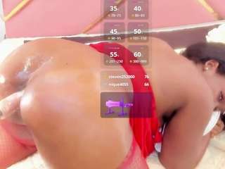 Chloe-Durand on webcam for live free nude chat now