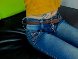 CristalKiss on webcam for live free nude chat now