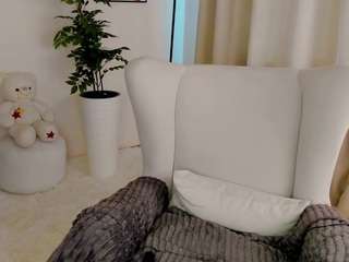 DanaWils11 on webcam for live free nude chat now