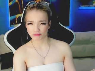 Donya3 on webcam for live free nude chat now
