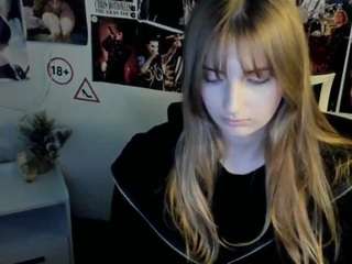 JenaKiss on webcam for live free nude chat now
