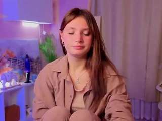 LacieSchechtman on webcam for live free nude chat now