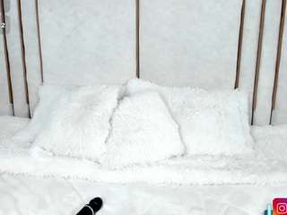 lilith-dry on webcam for live free nude chat now