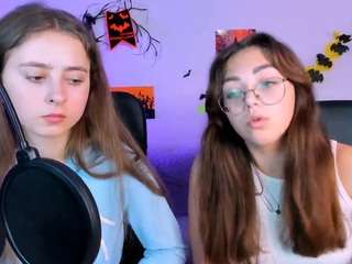 luna-blooming on webcam for live free nude chat now