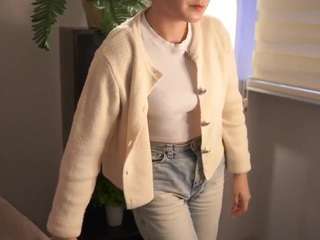 MagdaleneMcalmond on webcam for live free nude chat now