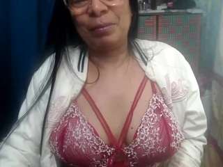 maturecryyss on webcam for live free nude chat now