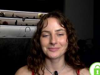 Mia Muse on webcam for live free nude chat now