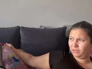 minettesexy1 on webcam for live free nude chat now