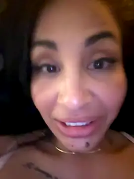 Stella_dauergeil naked in live sex video chat