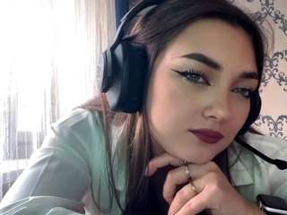 StellaHill on webcam for live free nude chat now