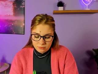 tereza-moon on webcam for live free nude chat now