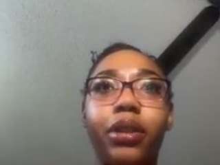 therealjaymarie on webcam for live free nude chat now
