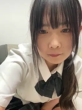 tiantian-26 naked in live sex video chat