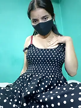 wow_couple_delhi naked in live sex video chat