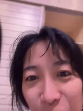 yourkeer naked in live sex video chat