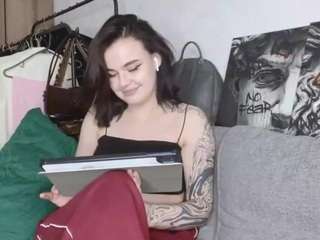 AaronLaford on webcam for live free nude chat now