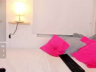 Angie_harmony on webcam for live free nude chat now