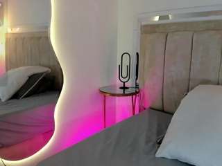 Ariascott on webcam for live free nude chat now