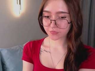 BessieTurner on webcam for live free nude chat now