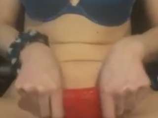 DDredheadmilf on webcam for live free nude chat now
