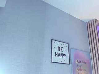 hilarin1 on webcam for live free nude chat now