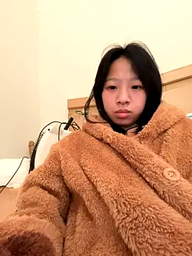 jingjing005 naked in live sex video chat
