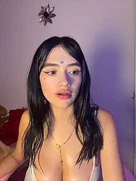 mandy222_ naked in live sex video chat