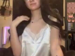 Noelle on webcam for live free nude chat now