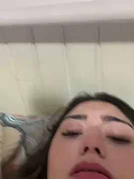 Polip0p naked in live sex video chat