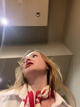 SneakyDomina_Tattii naked in live sex video chat