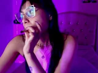 Valkiry1 on webcam for live free nude chat now
