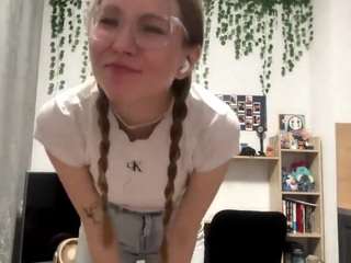 VeronicaCanwell on webcam for live free nude chat now