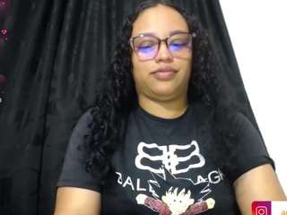 angela-angels on webcam for live free nude chat now