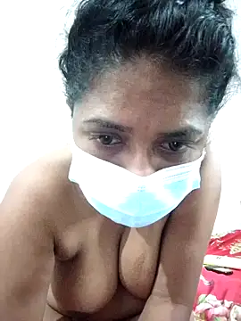 boosypussy naked in live sex video chat